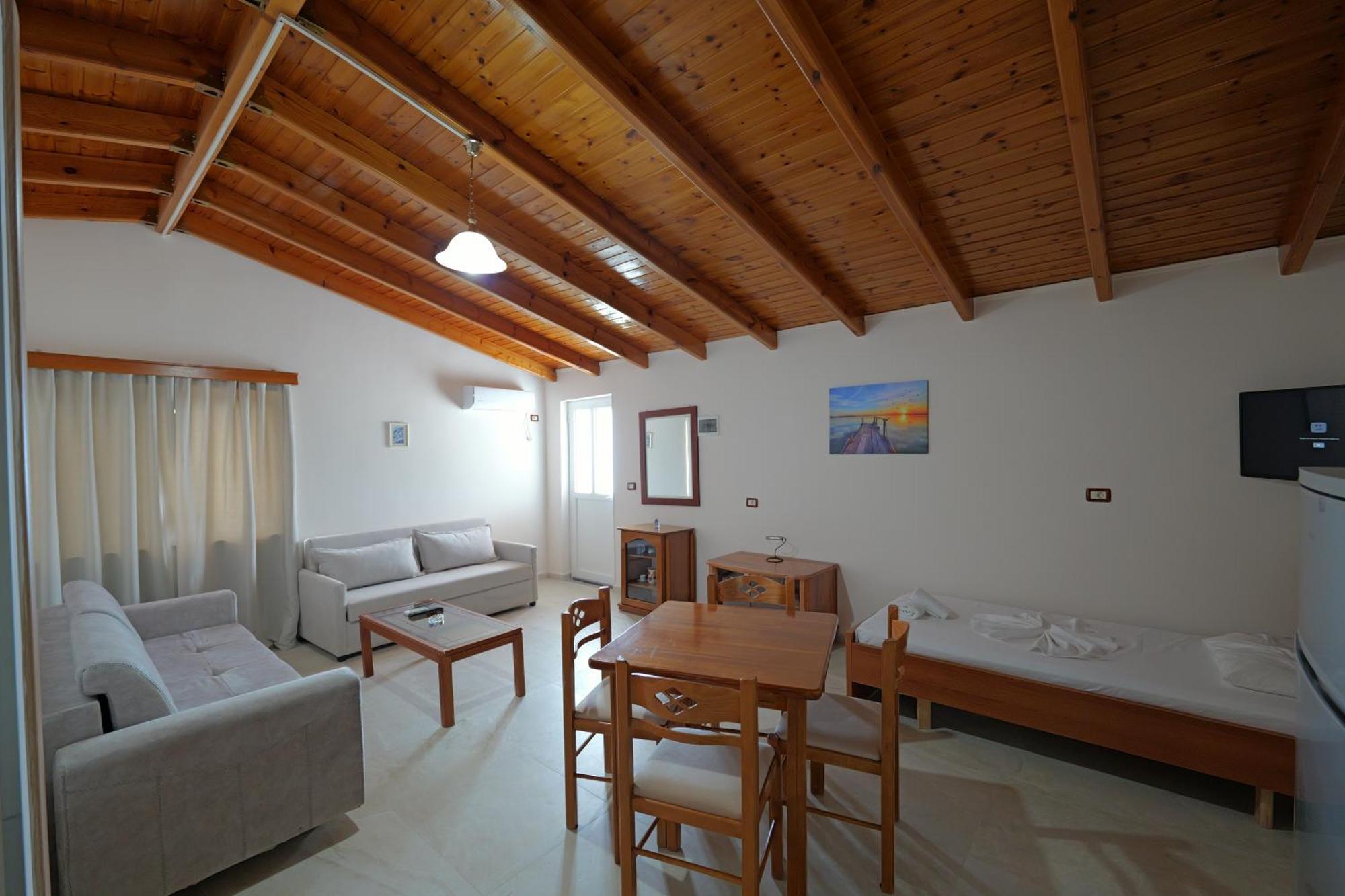 Arthur's 4apartments Homestay