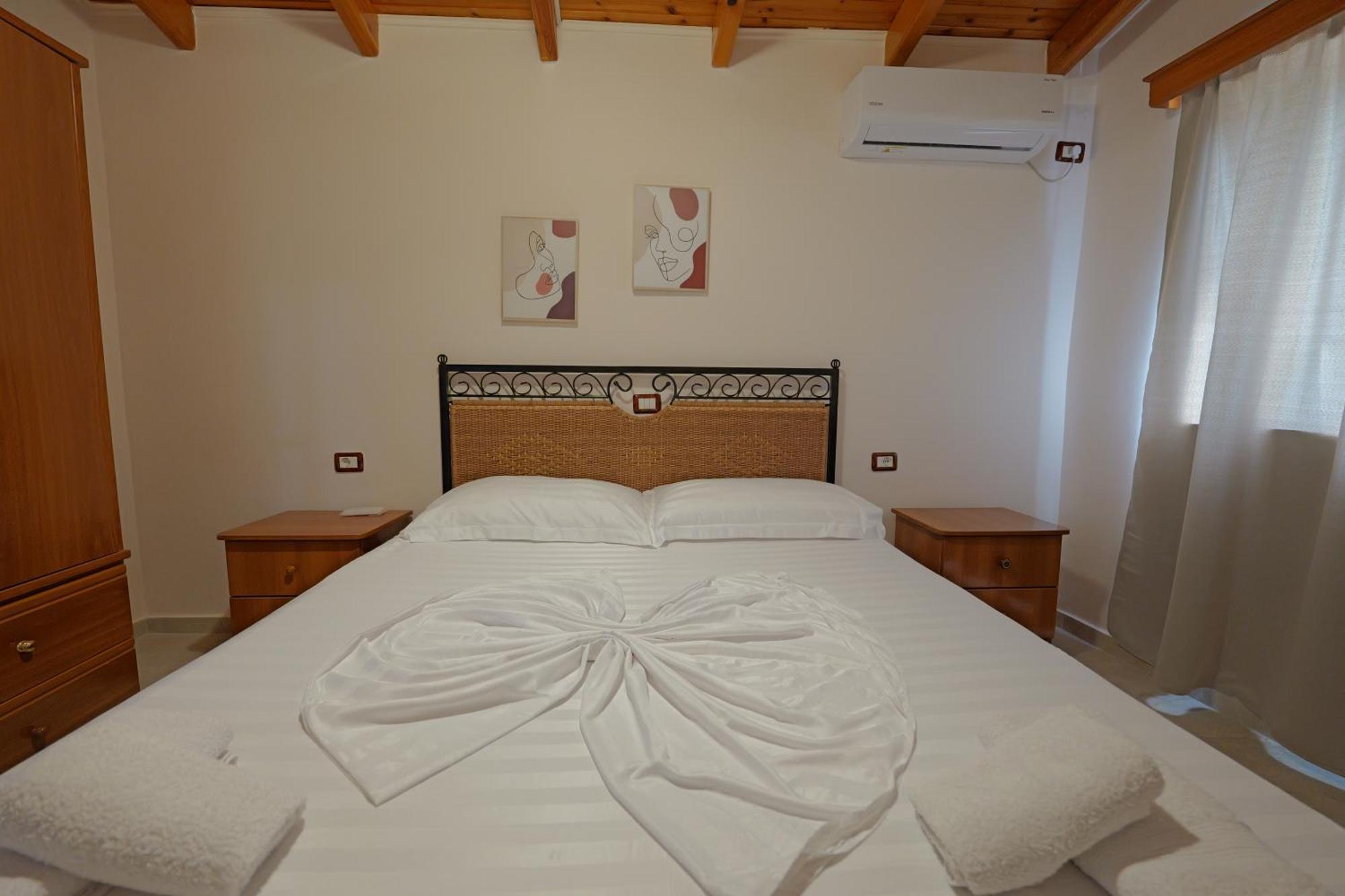 Arthur's 4apartments Homestay *